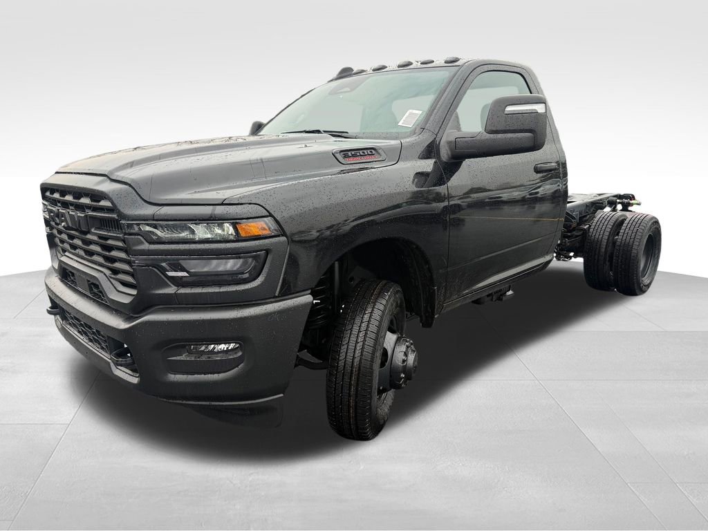 New 2026 RAM 3500 Tradesman video 3