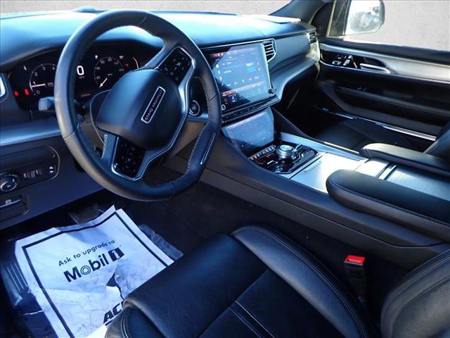 Used 2023 Jeep Grand Wagoneer 4WD image 12