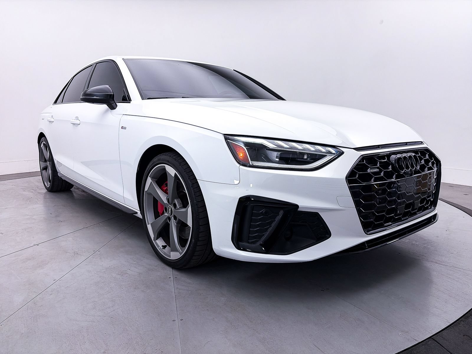 Used 2023 Audi A4 2.0T Premium Plus w/ Premium Plus Package AWD/4WD image 10