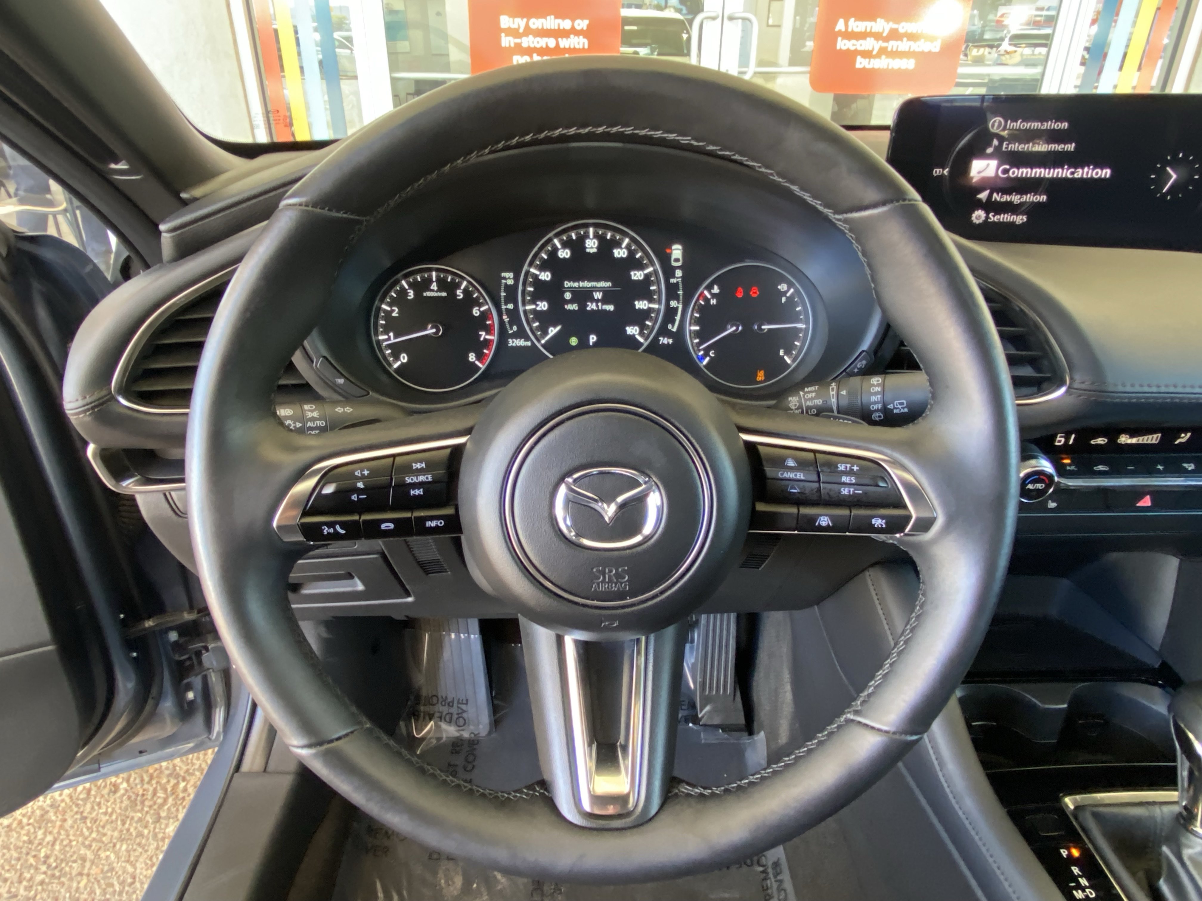 Certified 2025 MAZDA MAZDA3 Hatchback w/Premium Plus Pkg AWD/4WD image 30