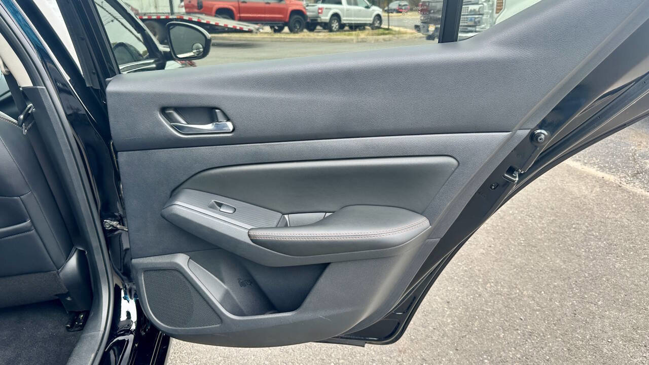 Used 2020 Nissan Altima 2.5 SR image 16