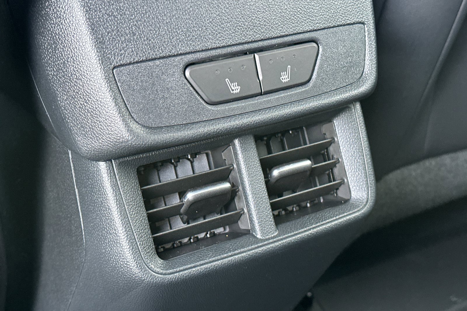 New 2026 GMC Terrain Denali w/ LPO, Floor Liner Package image 13