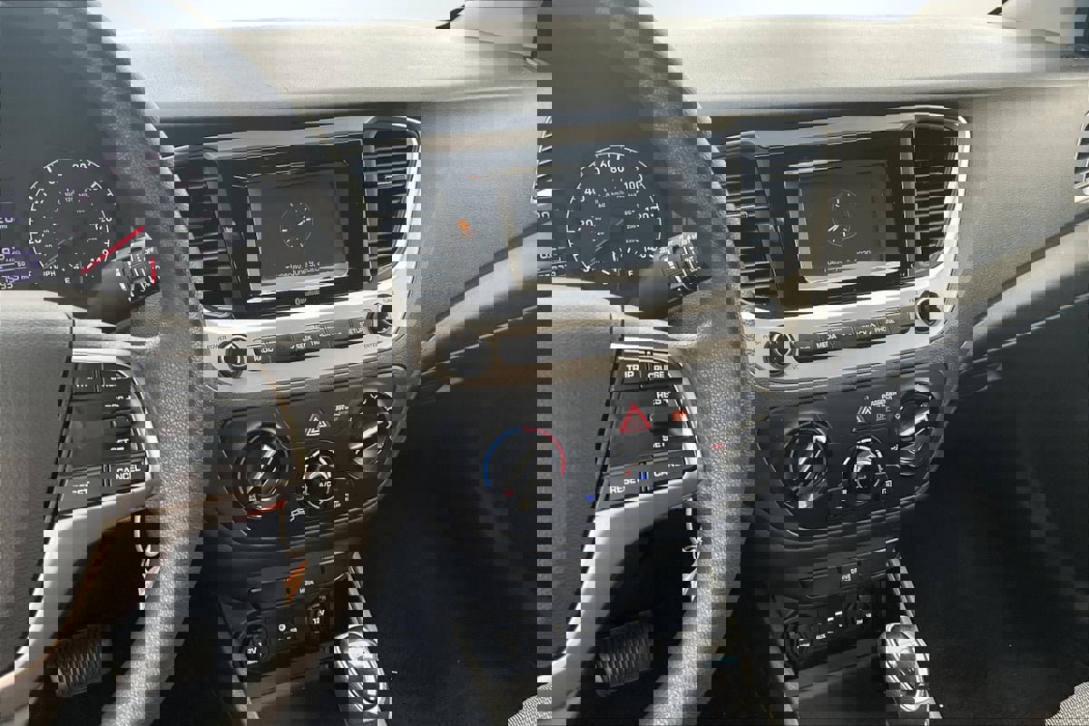 Used 2021 Hyundai Accent SE image 6