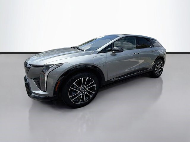 Certified 2025 Cadillac Optiq Sport 2 w/ LPO, Floor Liner Package AWD/4WD image 1