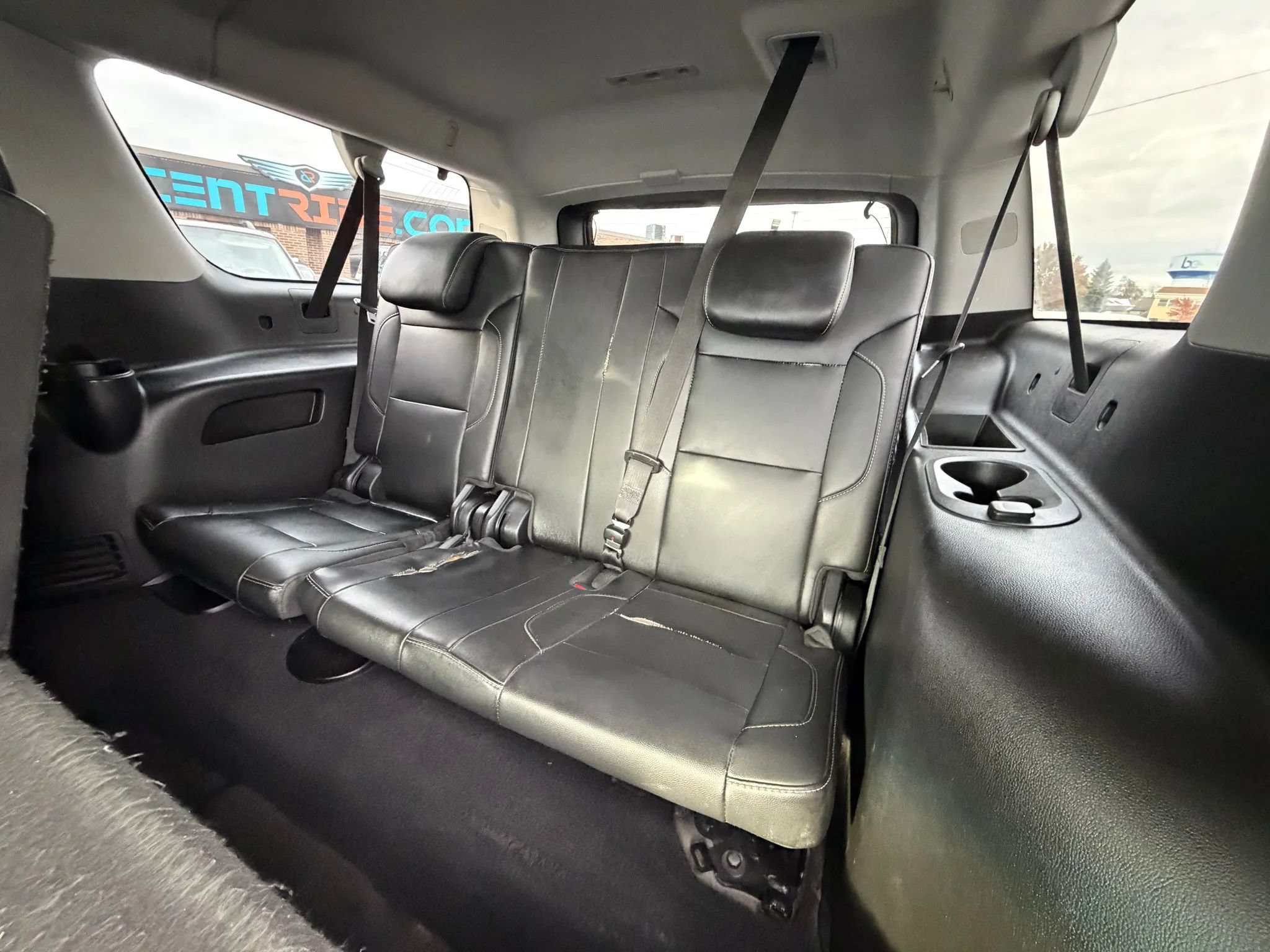 Used 2019 Chevrolet Suburban LT AWD/4WD image 15