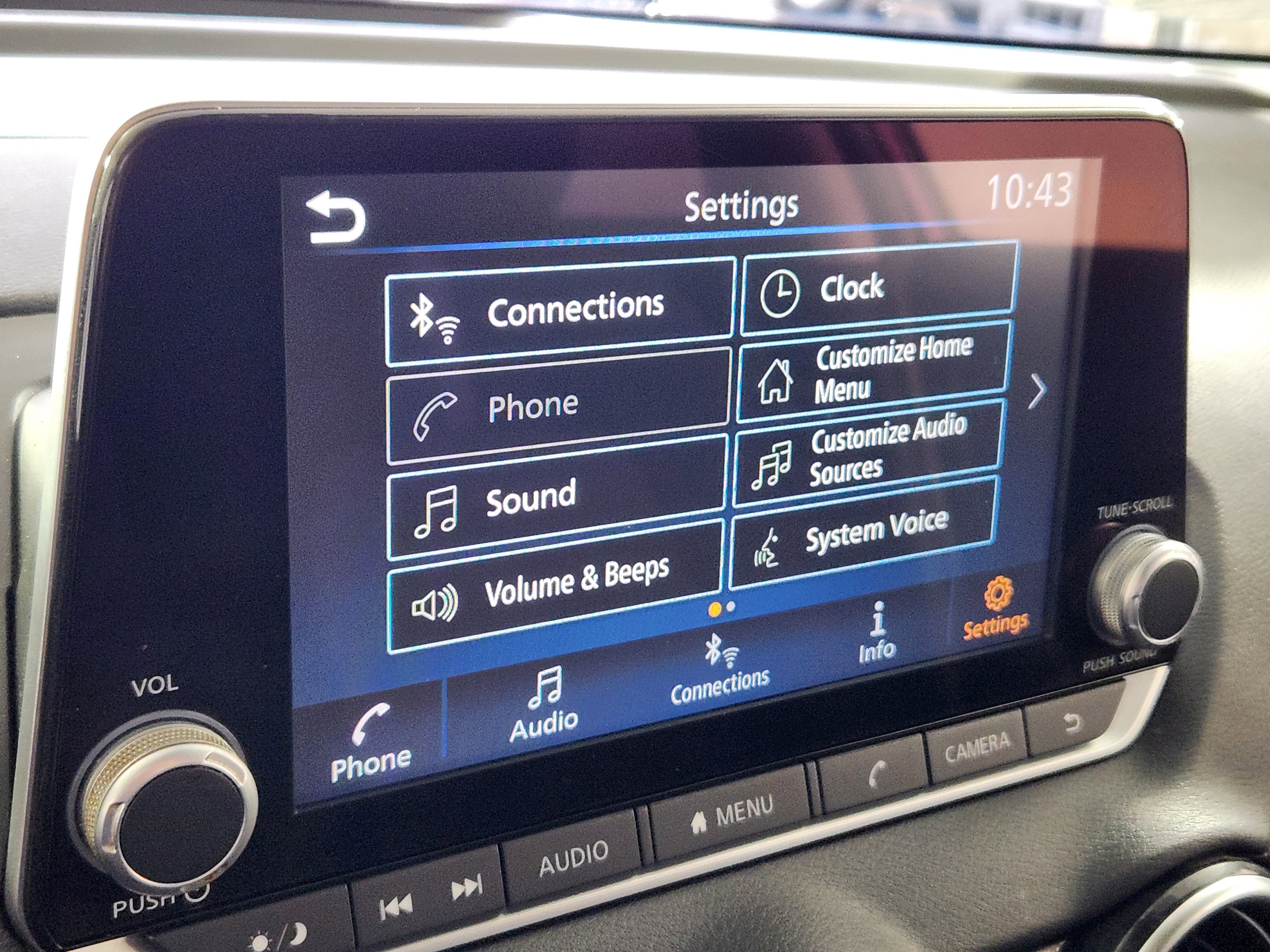 Used 2024 Nissan Sentra SV FWD image 23