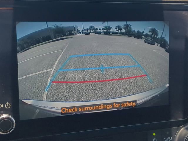 Used 2023 Toyota Highlander XLE image 21