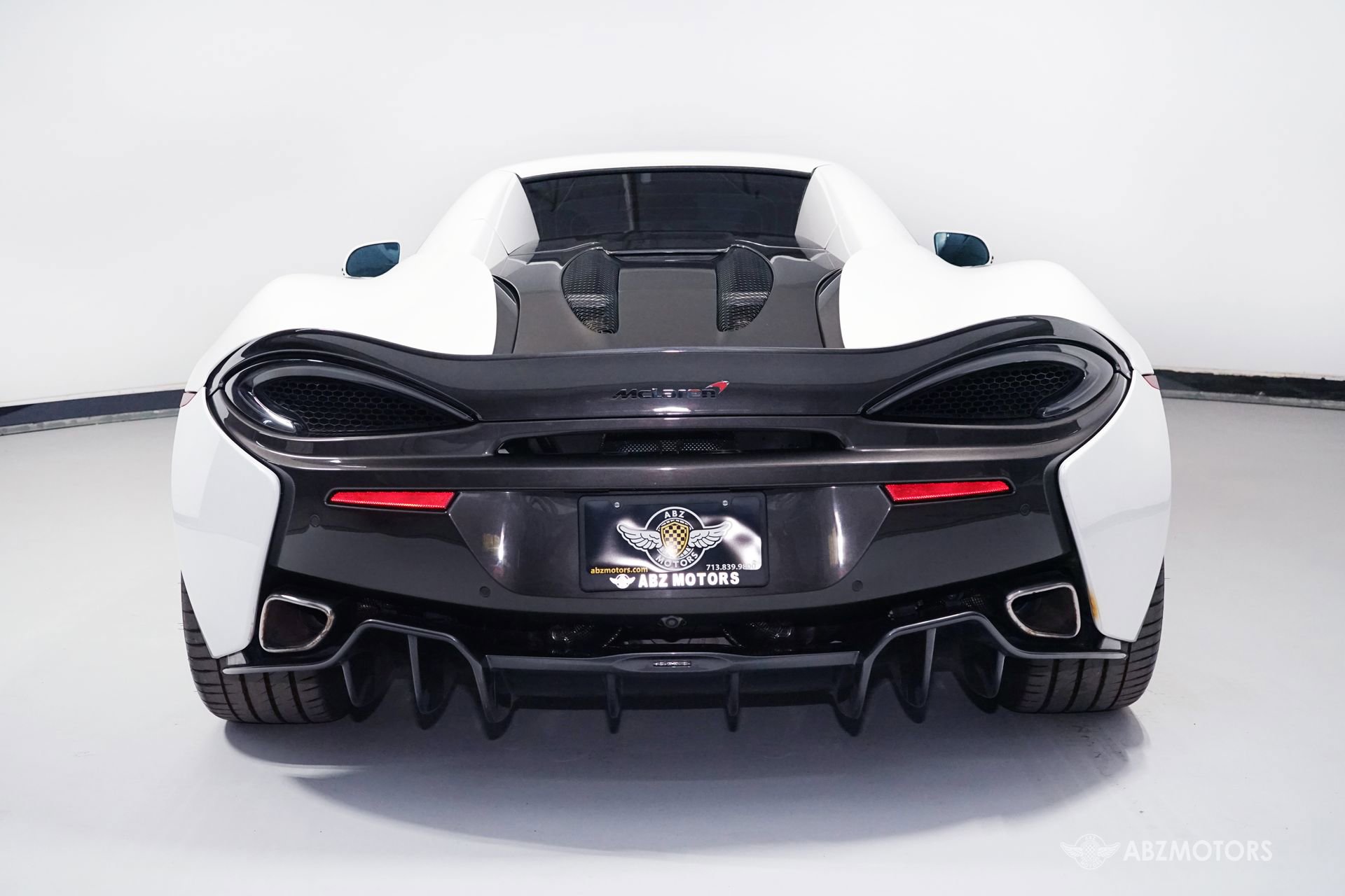 Used 2018 McLaren 570S Spider RWD image 7