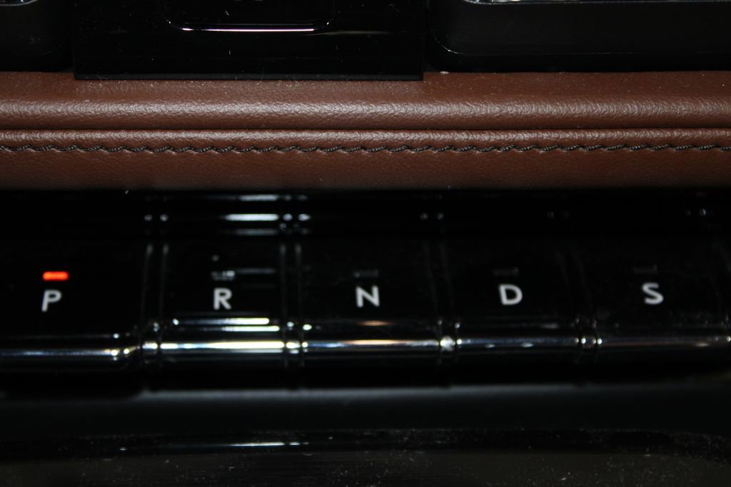 Used 2022 Lincoln Nautilus Reserve w/ Equipment Group 201A image 33