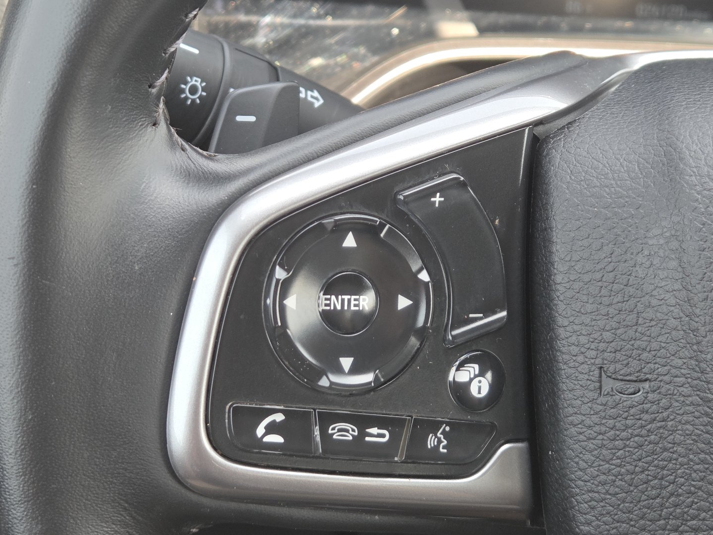Used 2022 Honda CR-V EX-L image 32