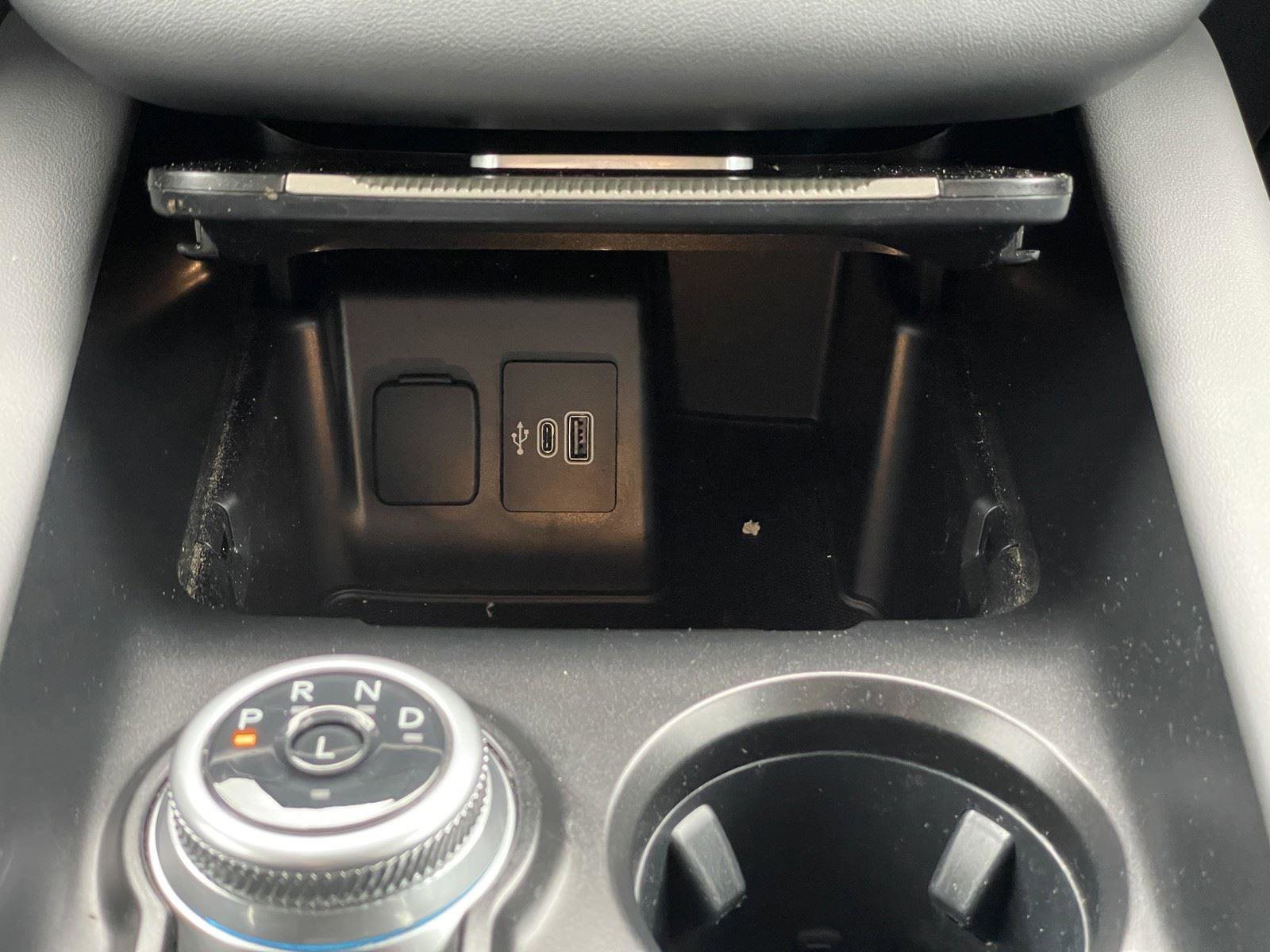 Used 2025 Ford Explorer Active w/ Active Comfort Package image 25