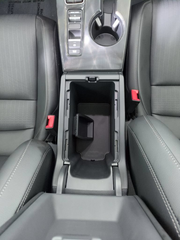 Certified 2025 Honda Civic Sport Touring image 29