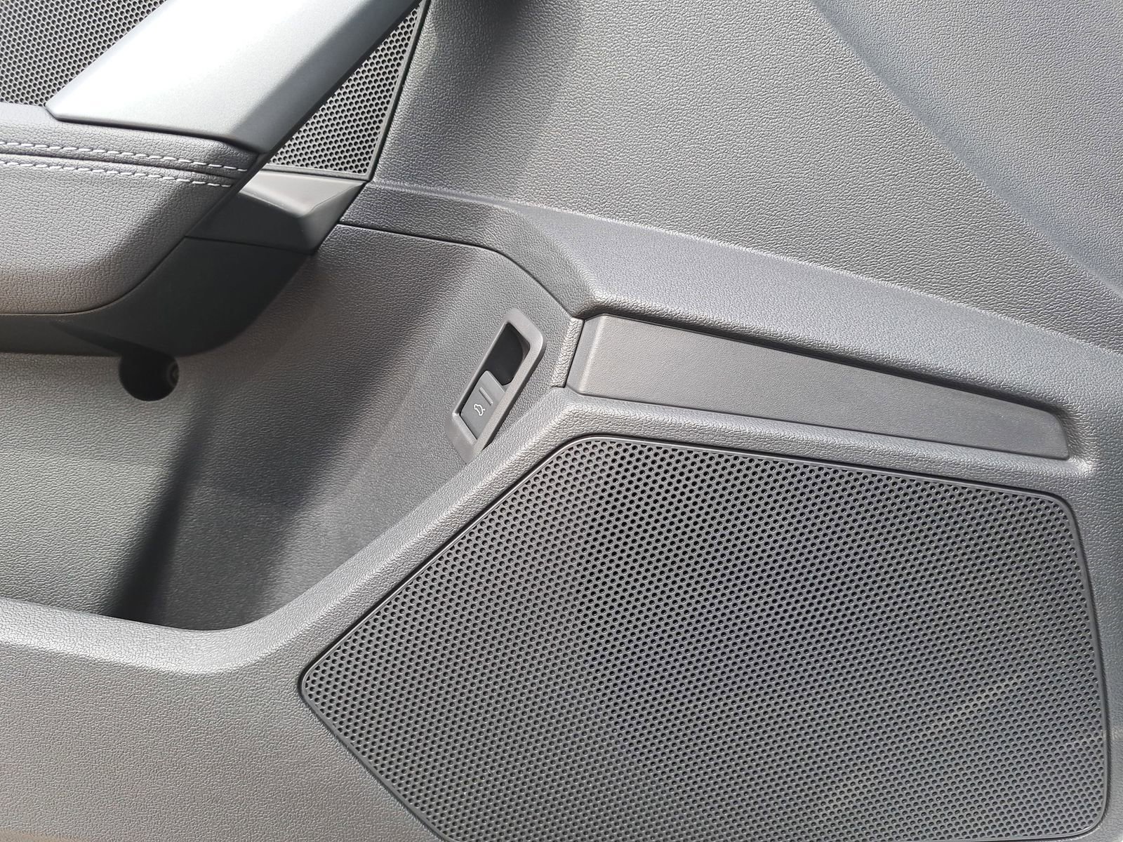 New 2026 Audi A3 2.0T Premium image 30