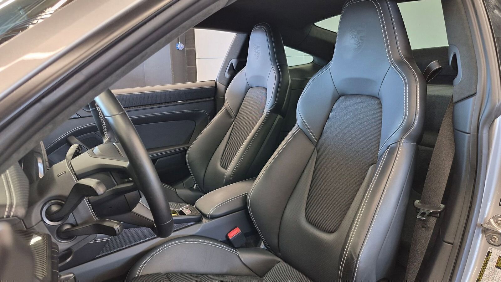 Certified 2022 Porsche 911 GT3 RWD image 11