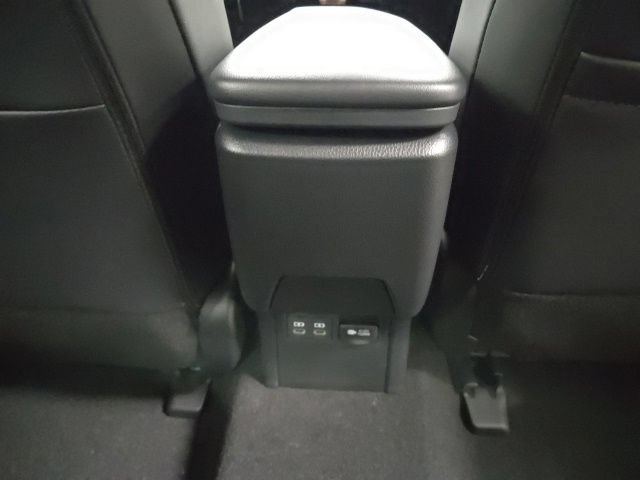 New 2026 Toyota Prius Plug-In Hybrid FWD image 14