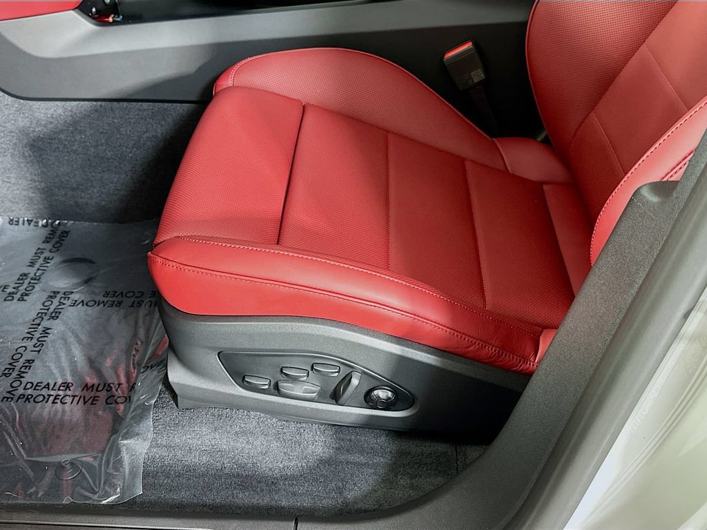 New 2026 Porsche Macan GTS Electric AWD/4WD image 22