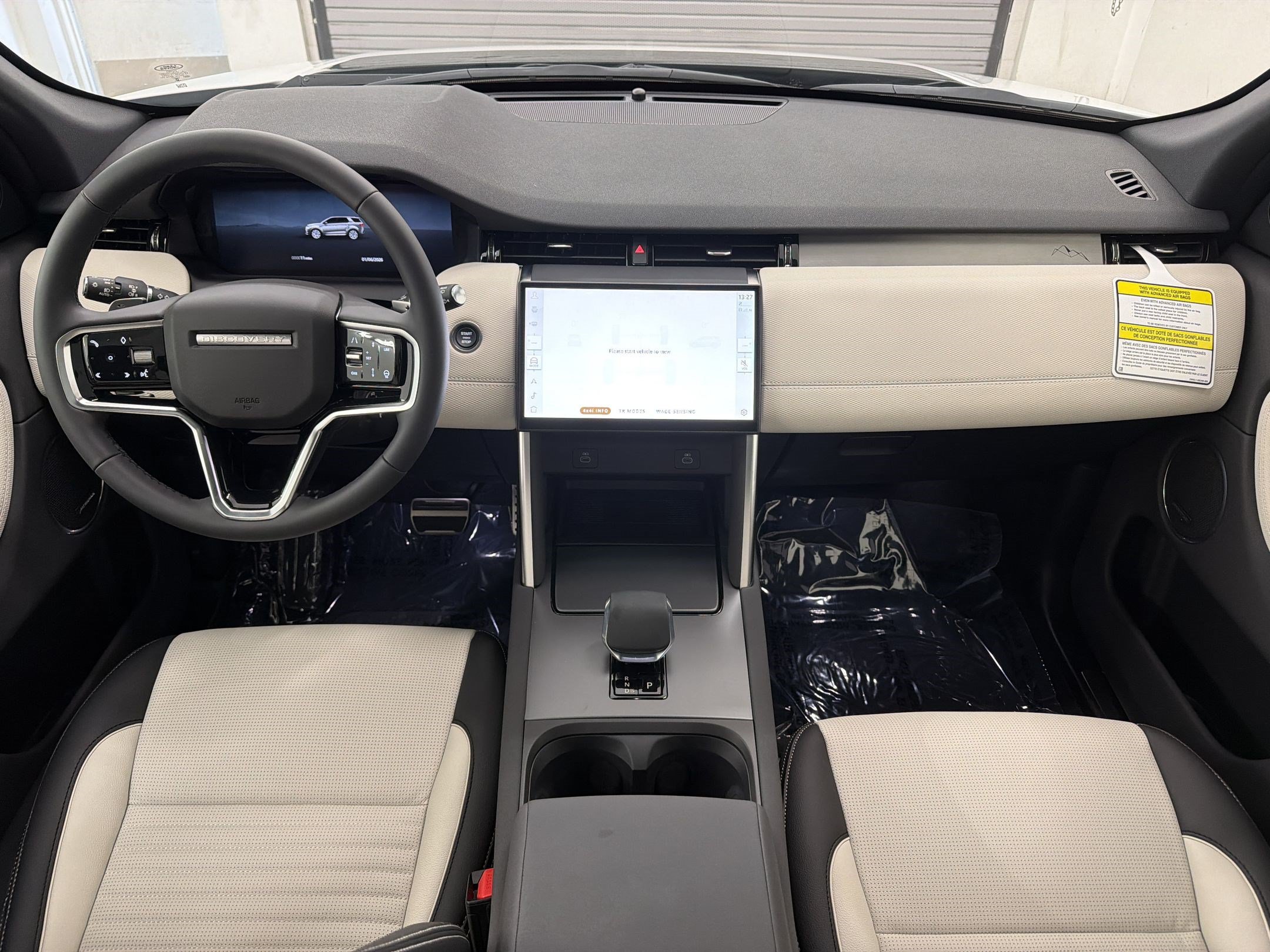 New 2026 Land Rover Discovery Sport Landmark AWD/4WD image 15