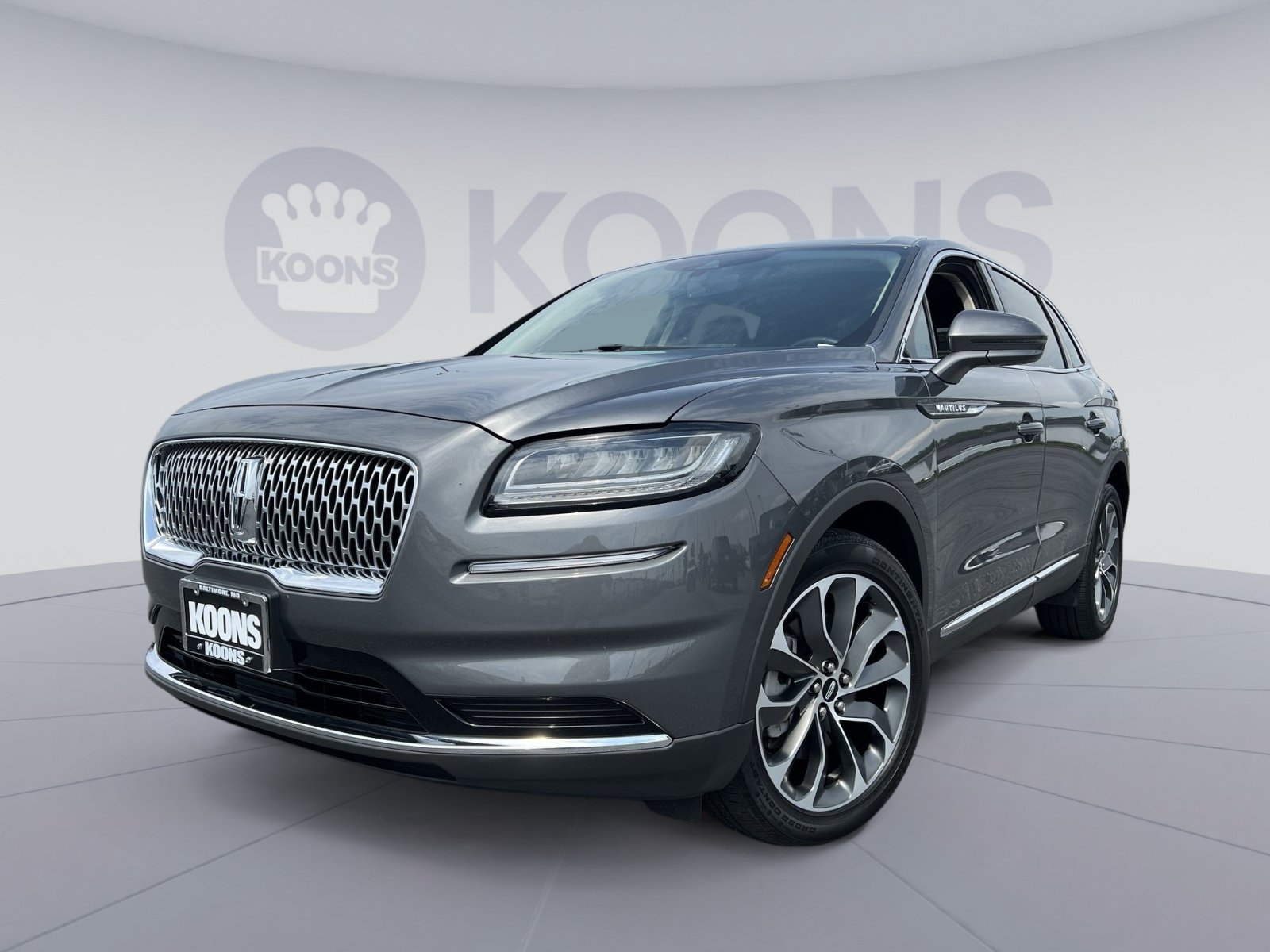 Used 2023 Lincoln Nautilus Reserve AWD/4WD image 1