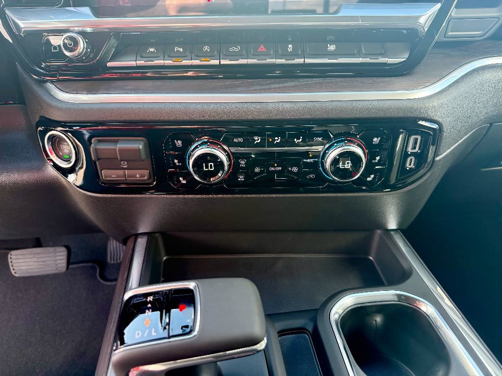 New 2026 GMC Sierra 1500 SLT w/ SLT Premium Package image 19
