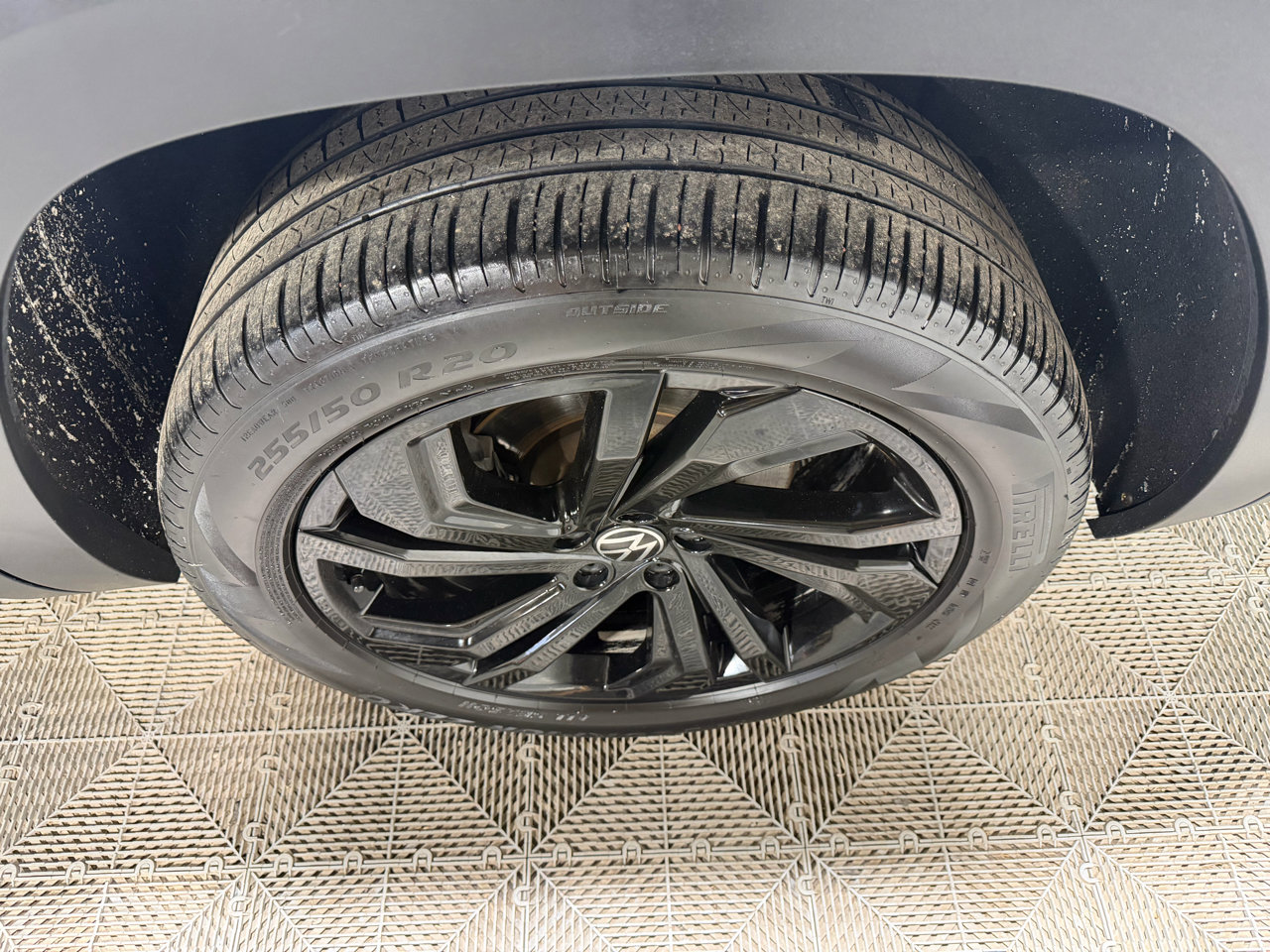 Used 2022 Volkswagen Atlas SE w/ Black Wheel Package image 20