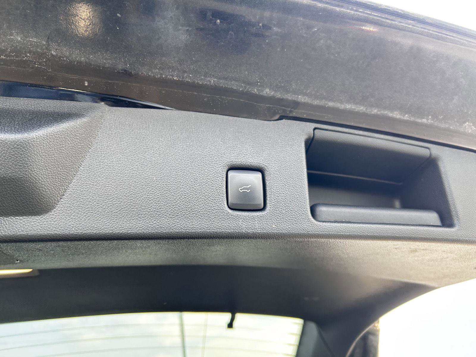 Used 2023 Ford Escape ST-Line w/ Tech Pack #1 image 14