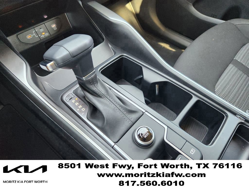 New 2026 Kia Sorento LX FWD image 15