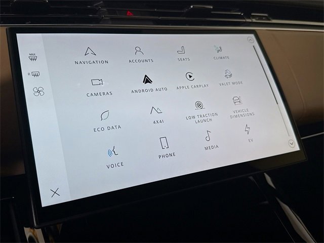 New 2025 Land Rover Range Rover Sport Dynamic SE image 15