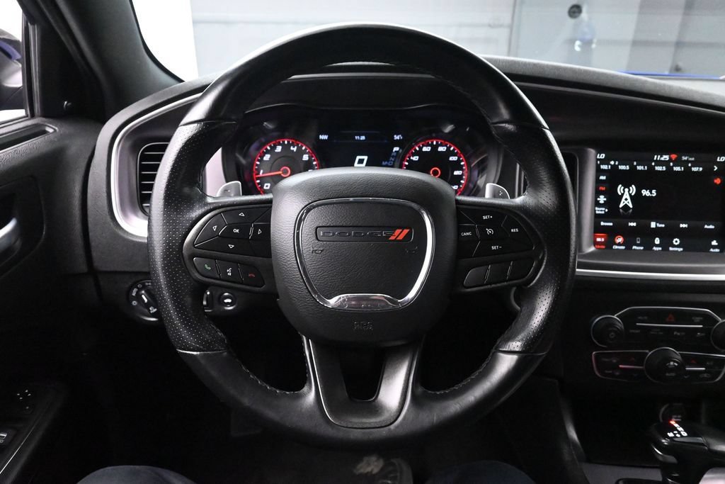 Used 2022 Dodge Charger SXT w/ Blacktop Package AWD/4WD image 23