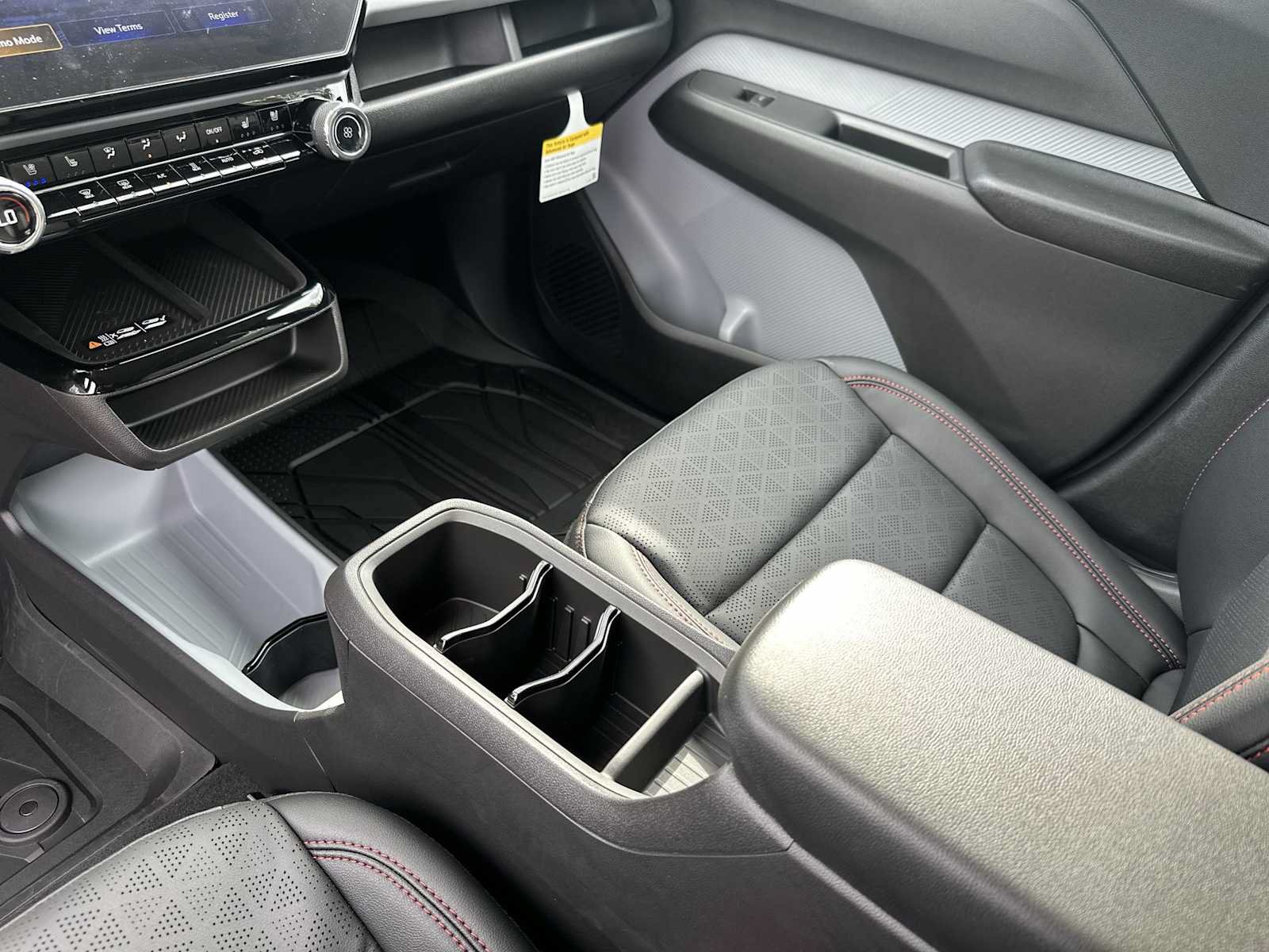 New 2027 Chevrolet Bolt RS w/ Technology Package FWD image 21