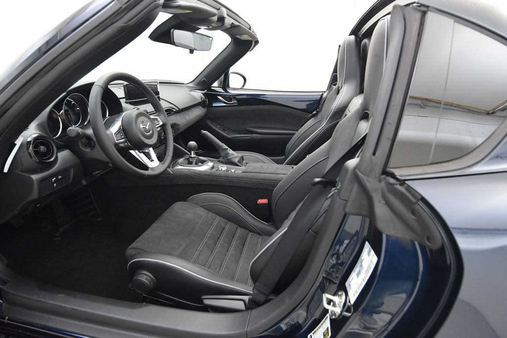 New 2026 MAZDA MX-5 Miata RF Club w/ Weather Package RWD image 24
