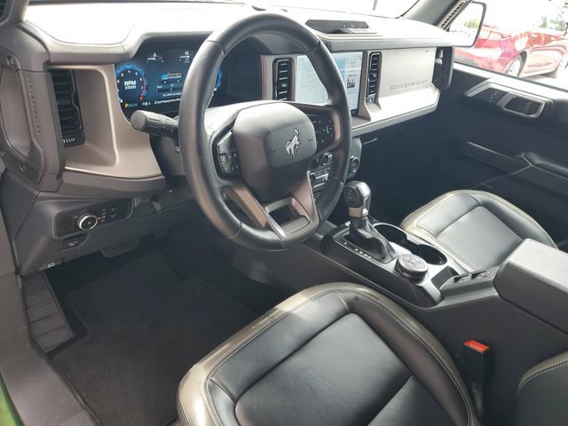 Used 2025 Ford Bronco Outer Banks AWD/4WD image 24