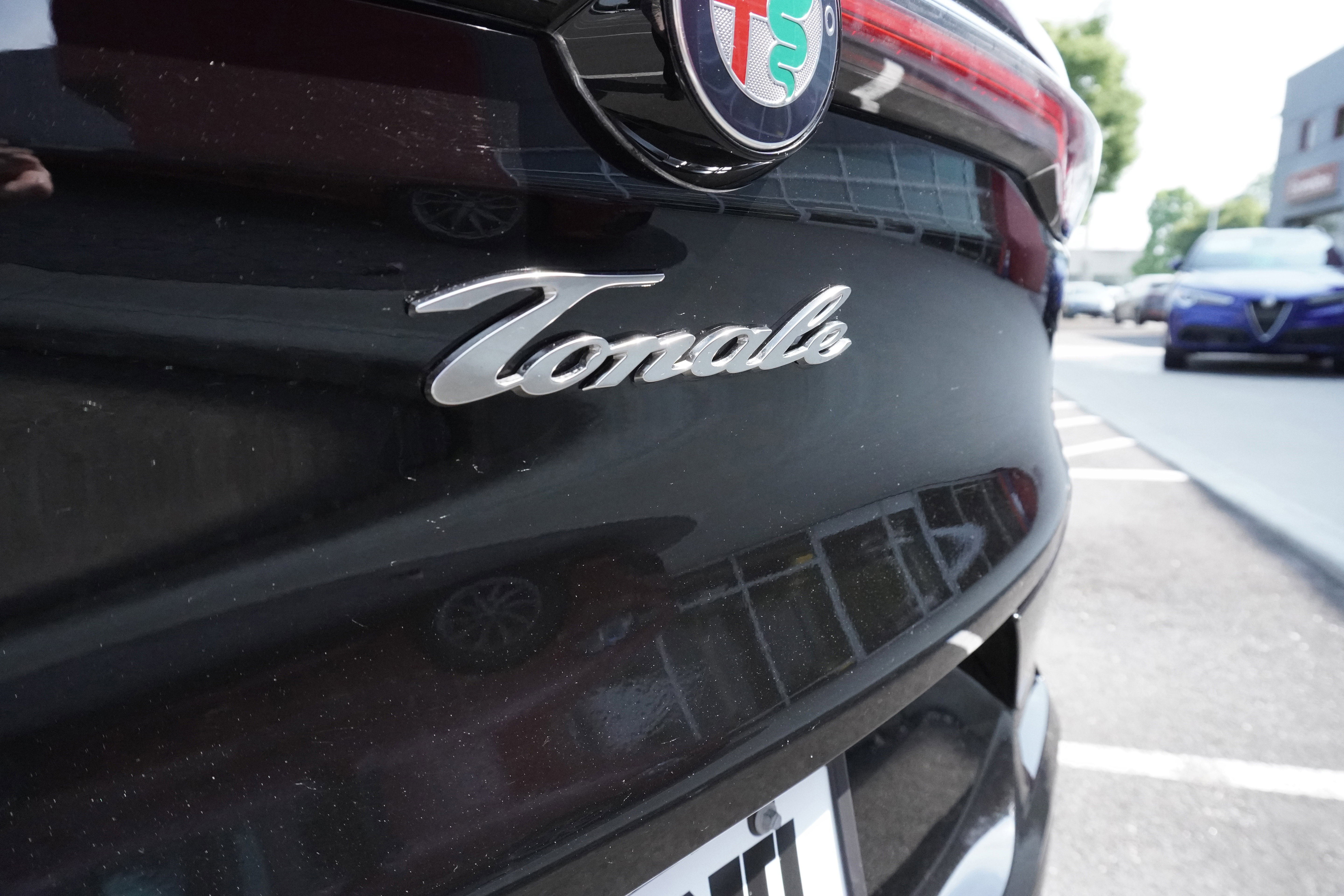 Used 2024 Alfa Romeo Tonale Ti image 13