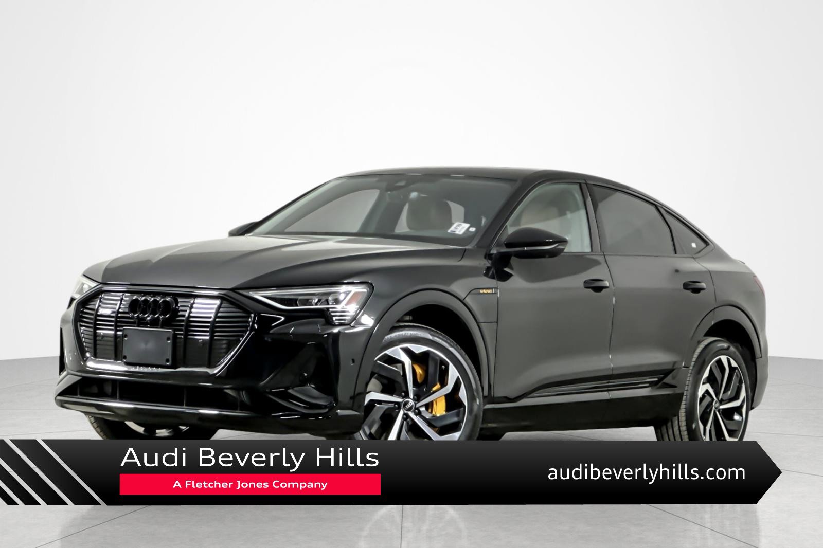 Used 2023 Audi e-tron Premium Plus w/ Premium Plus Package image 1