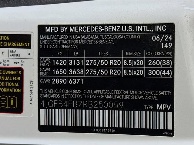 Used 2024 Mercedes-Benz GLE 350 4MATIC w/ Winter Package image 33