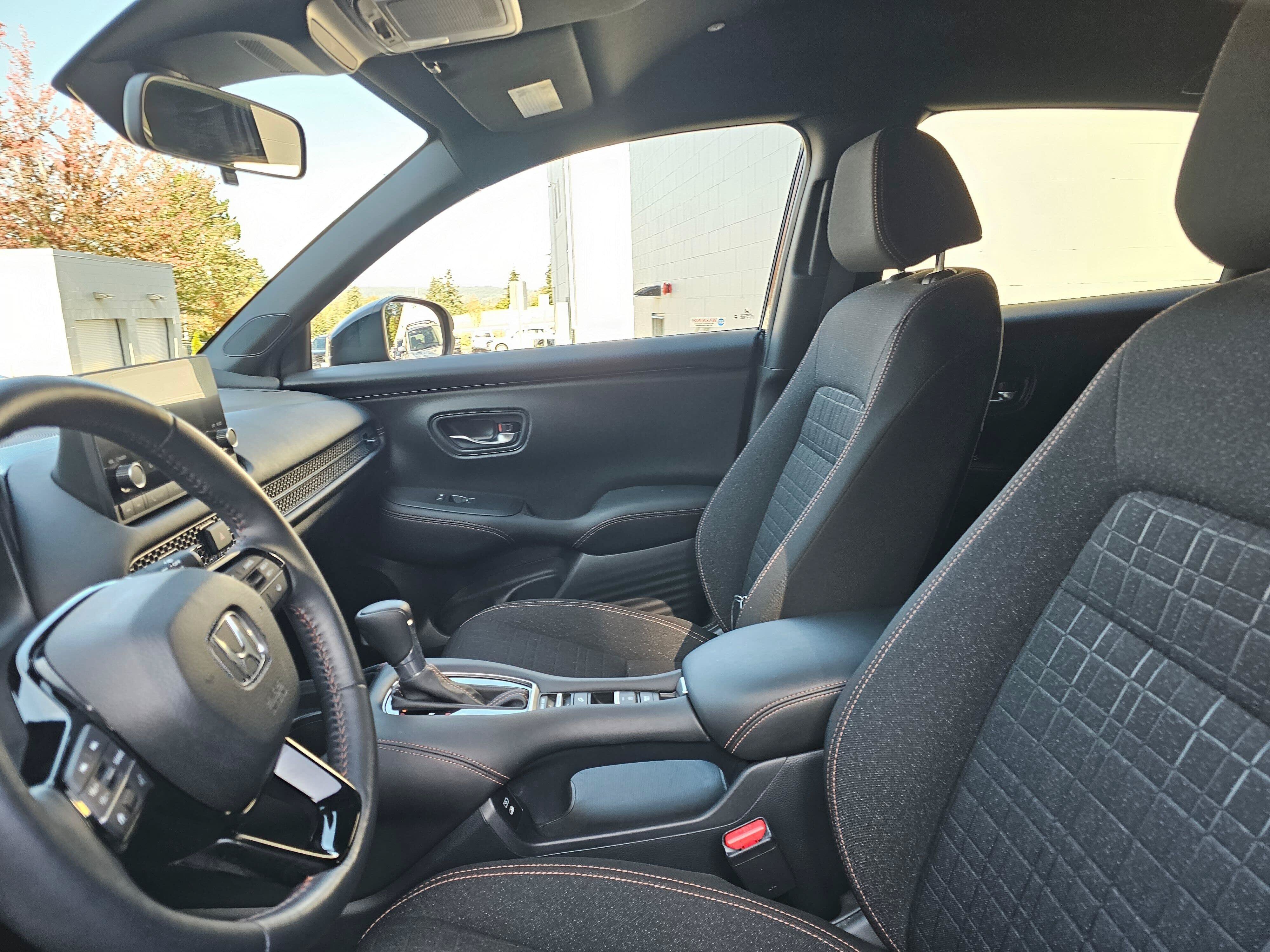 Used 2024 Honda HR-V Sport image 24