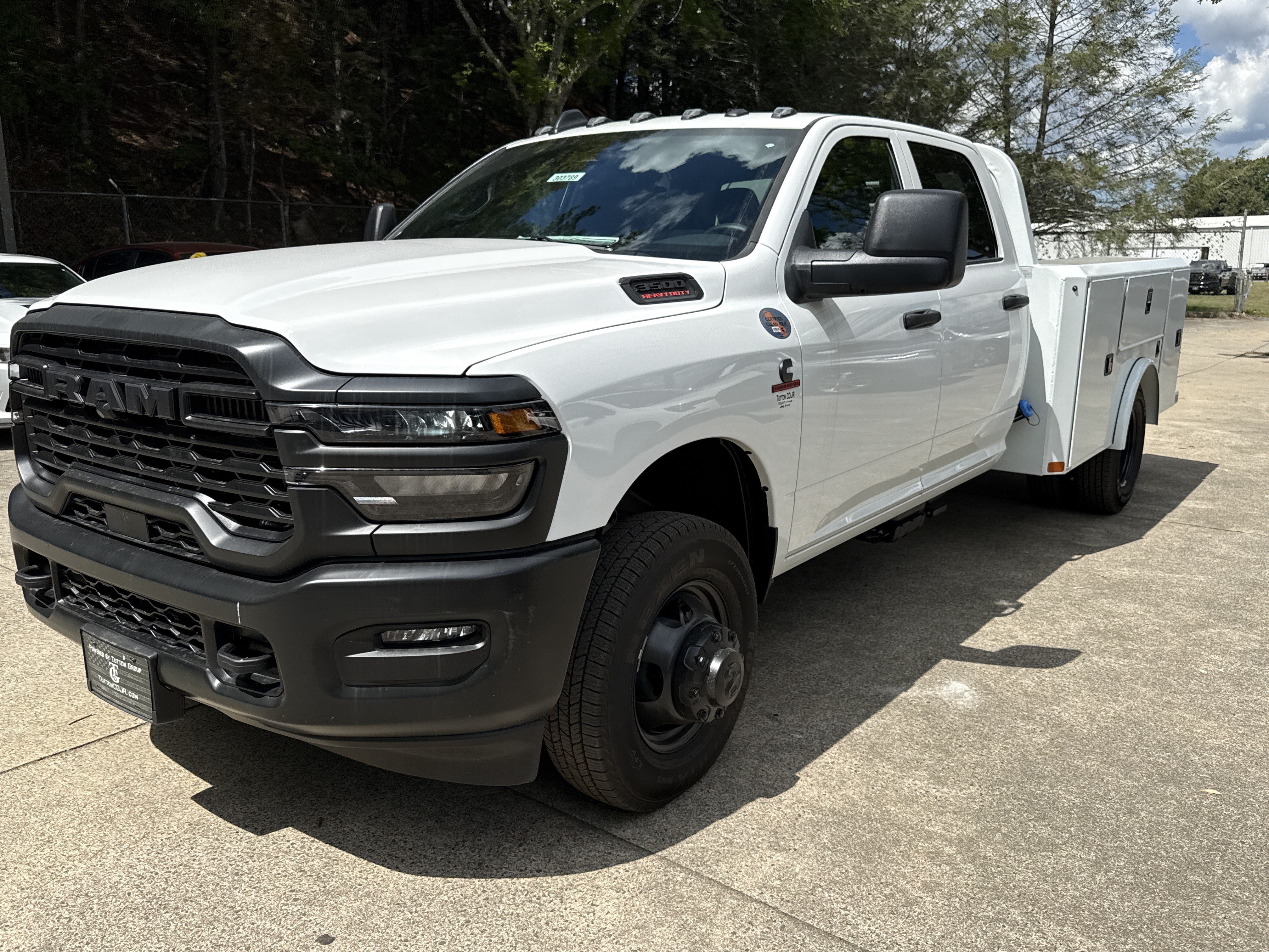 New 2026 RAM 3500 Tradesman AWD/4WD image 3