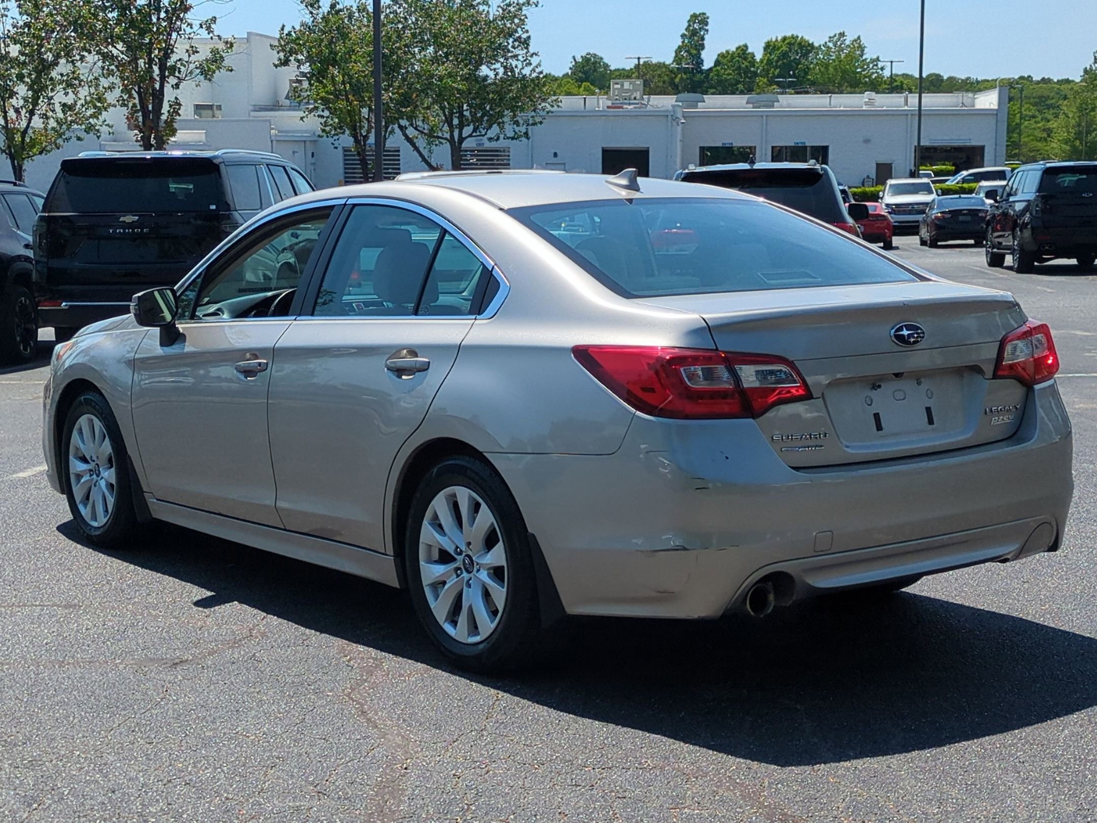 Used 2016 Subaru Legacy 2.5i Premium AWD/4WD image 8