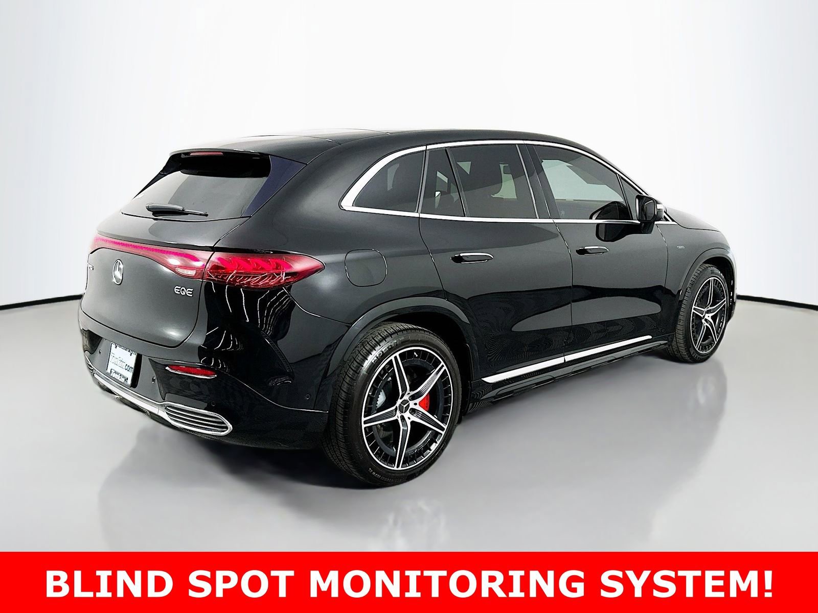 Used 2024 Mercedes-Benz EQE AMG 4MATIC SUV image 7