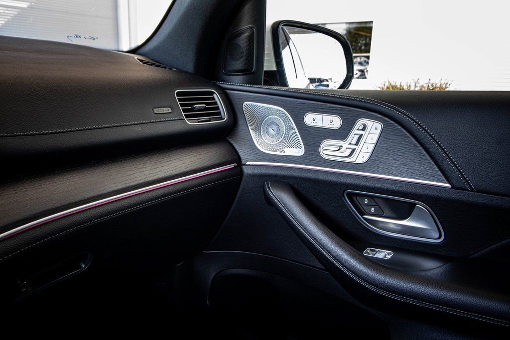 Used 2024 Mercedes-Benz GLE 350 4MATIC image 39
