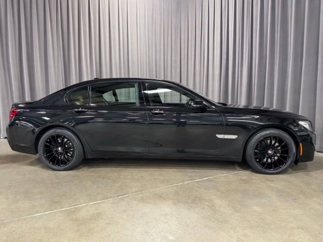 Used 2014 BMW 740Li xDrive image 4