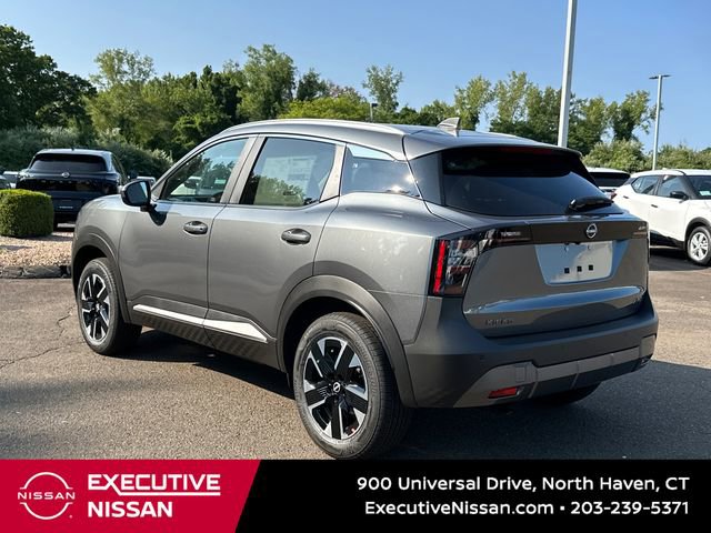 Used 2025 Nissan Kicks SV w/ SV Premium Package AWD/4WD image 4