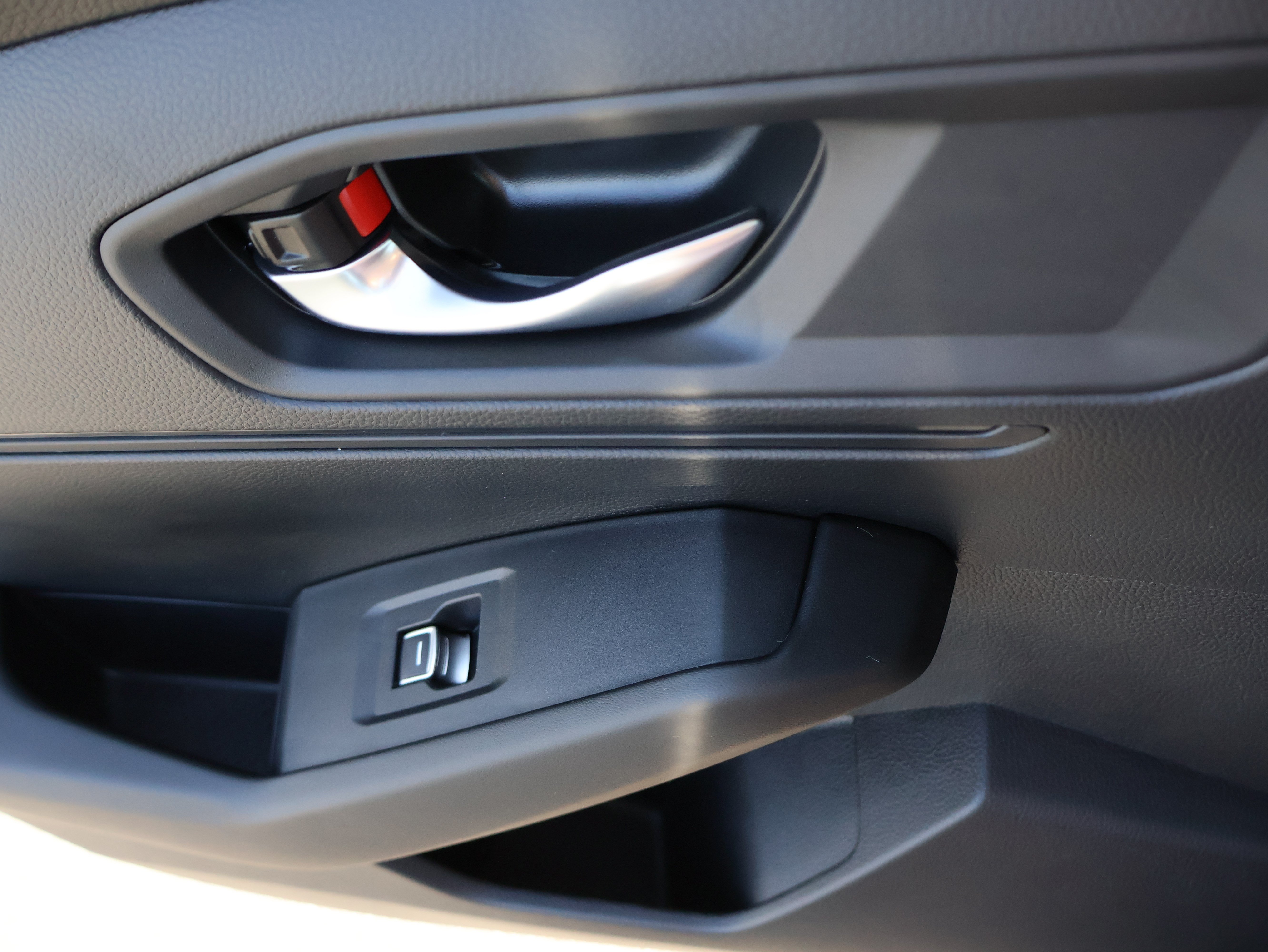 Used 2025 Honda Accord SE image 14