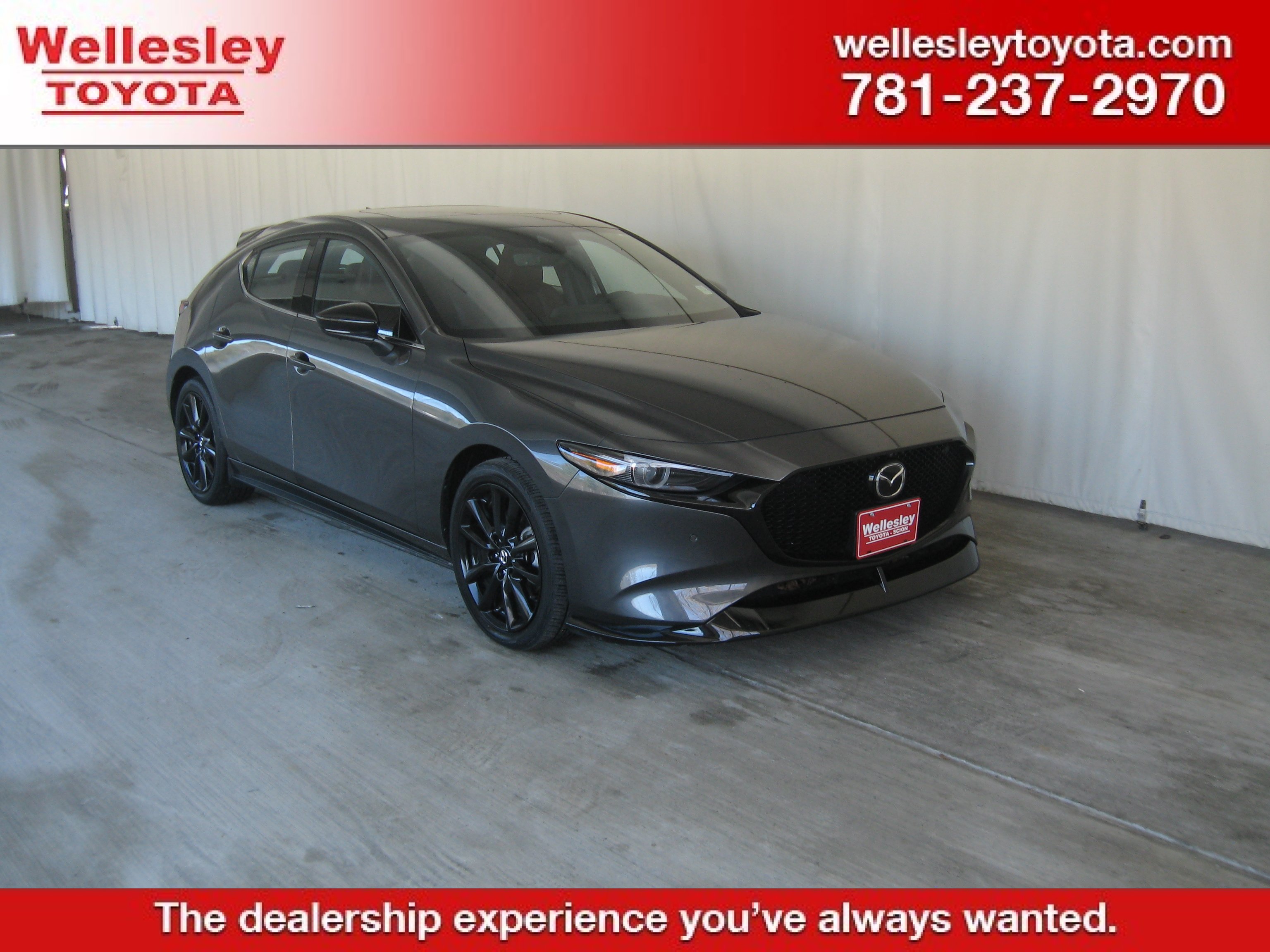 Used 2023 MAZDA MAZDA3 Hatchback w/Premium Plus Pkg image 1