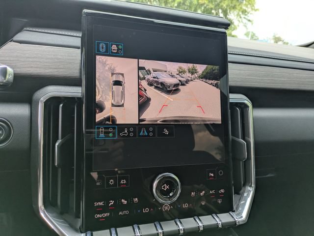 New 2026 GMC Acadia Denali w/ Super Cruise Package FWD image 25