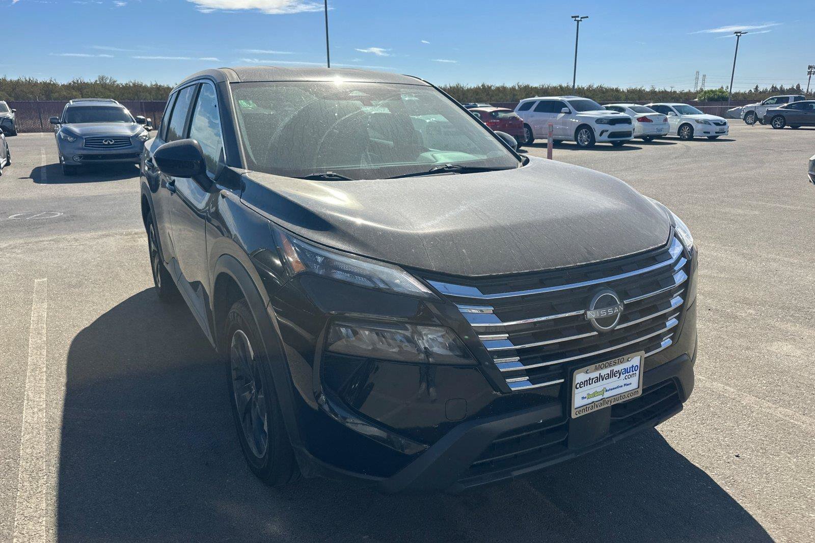Certified 2025 Nissan Rogue SV