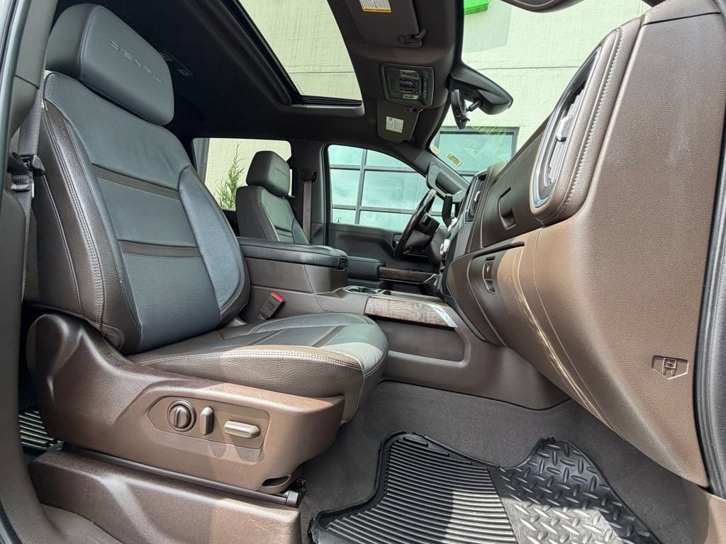 Used 2020 GMC Sierra 1500 Denali w/ Denali Ultimate Package AWD/4WD image 21