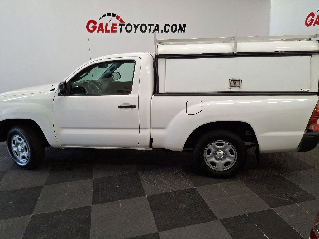 Used 2014 Toyota Tacoma 2WD Regular Cab image 9