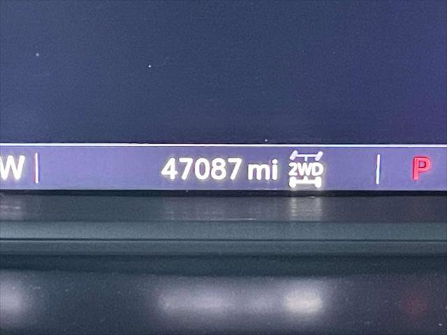 Used 2021 GMC Sierra 1500 Elevation w/ Preferred Package image 24