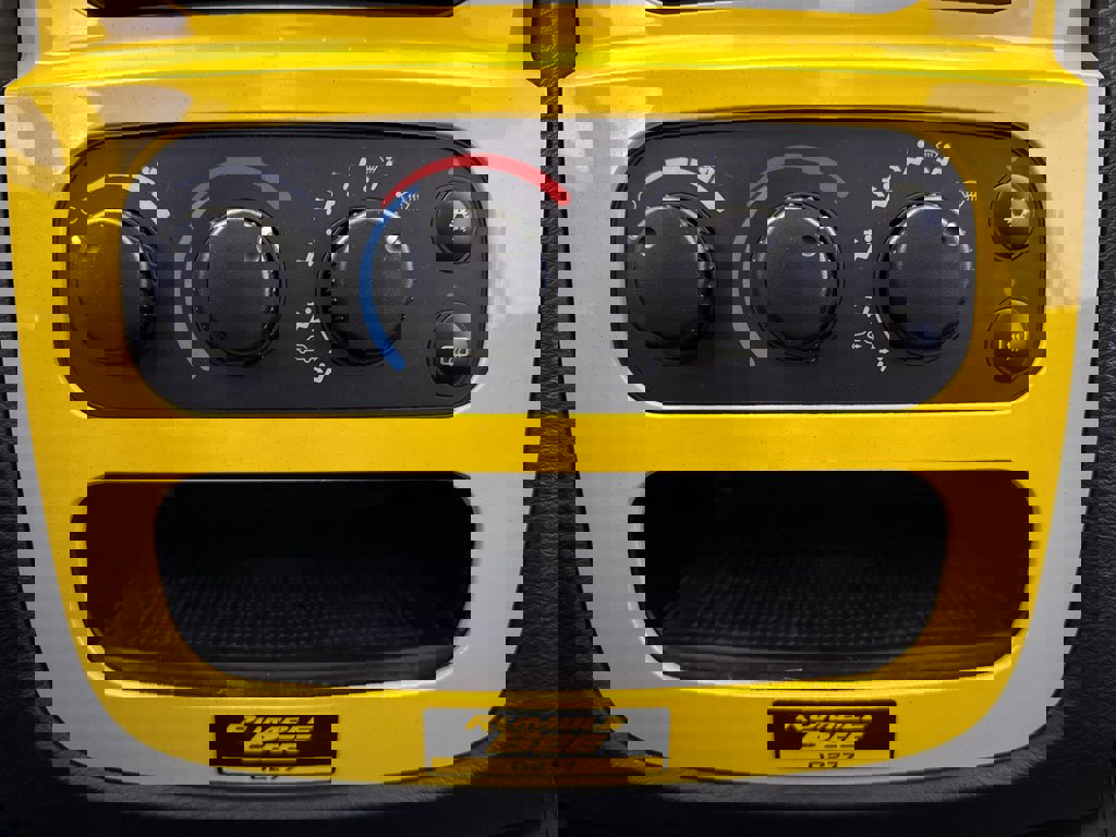 Used 2004 Dodge Ram 1500 Truck SLT w/ Sport Appearance Group image 14