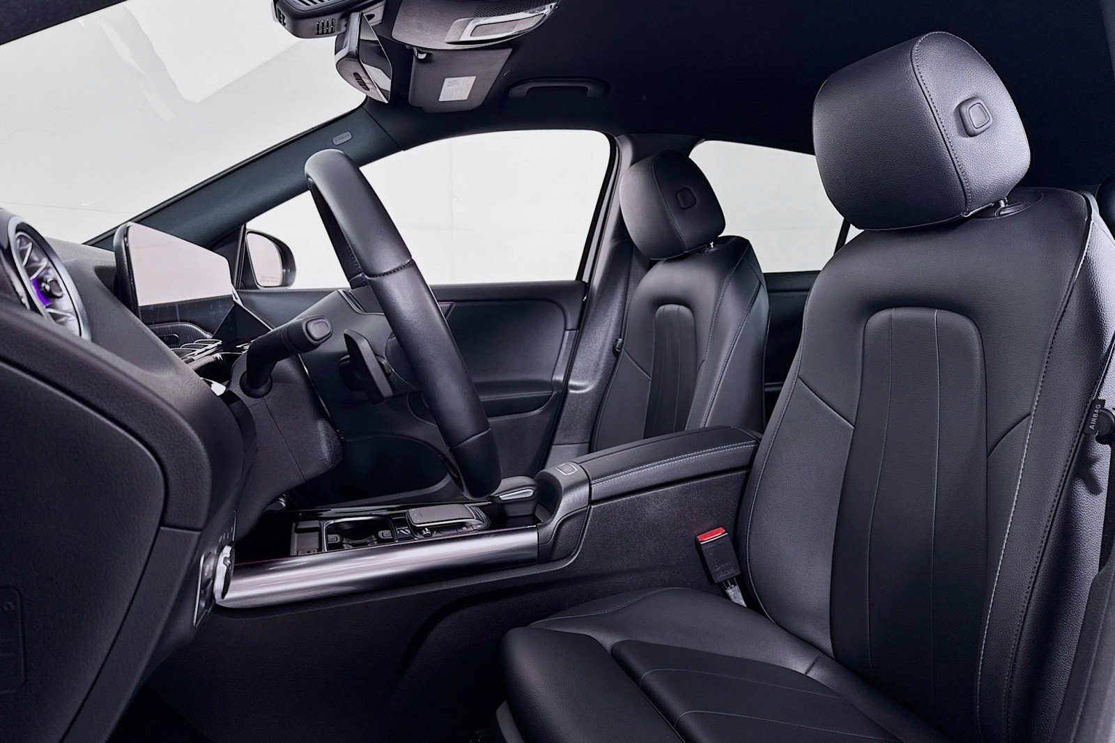 Certified 2023 Mercedes-Benz GLA 250 image 18